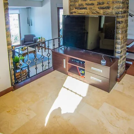 Villa With Private Pool And Lovely View In Bodrum