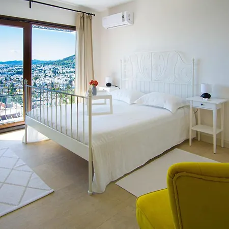 With Private Pool And Lovely View In Villa
